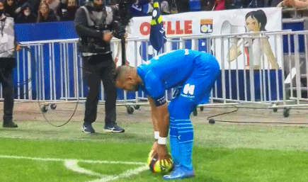 红星新闻：华夏幸福583万买两场比赛，一中间人截留超300万