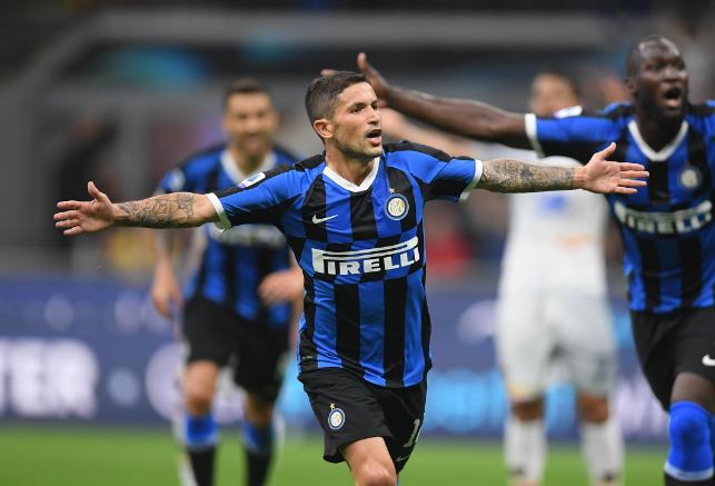 日媒：日本国门铃木彩艳预计13日在日本接受手指骨折手术