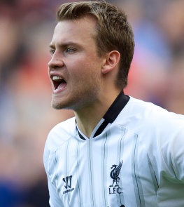 里程碑，颜骏凌已为上海海港出战500场比赛