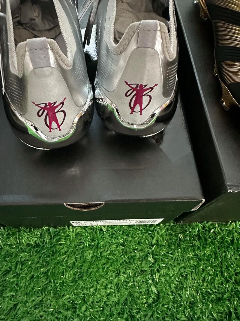 曝韩国K联赛功勋教头加盟山东泰山，负责战术安排，韩鹏喜迎帮手（传韩国K联赛名帅加盟山东泰山主抓战术，韩鹏迎来得力助手）