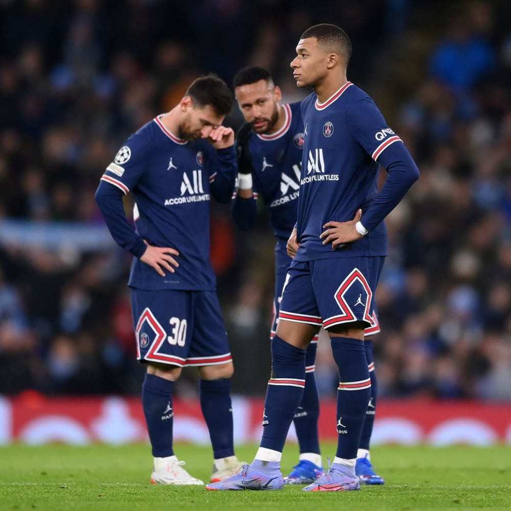 一胜难求！邮报：诺丁汉森林老板本是为了欧联夺冠请澳波执教（至今未尝胜绩！《邮报》称森林老板请澳波执教原为冲击欧联冠军）