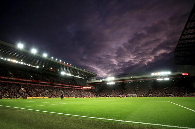 海外博主：普利希奇正在与好莱坞女演员悉尼妹谈恋爱（海外博主爆料：普利希奇疑与好莱坞女星悉尼妹相恋）