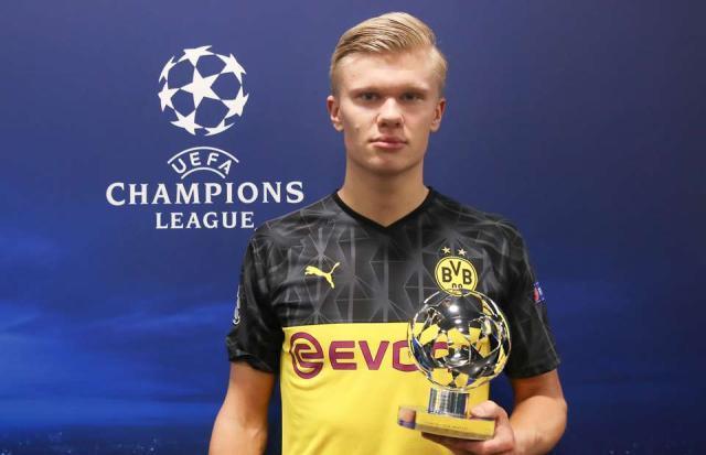 葡萄牙主帅：不会给C罗特殊待遇，英格兰是世界杯夺冠热门