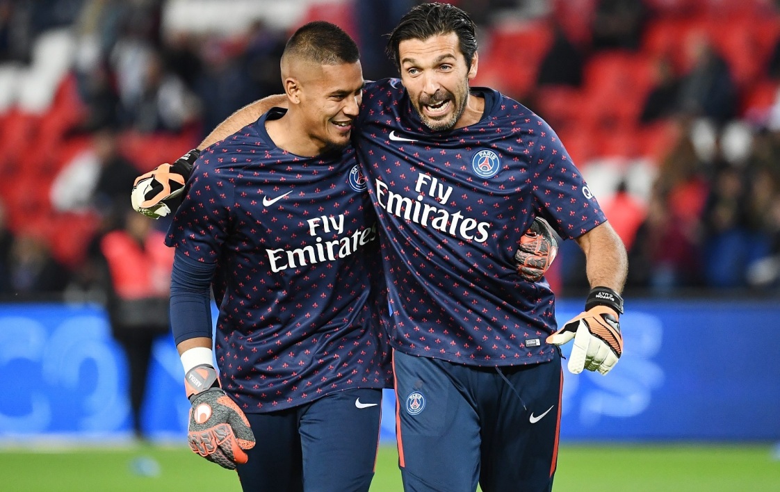 穆勒谈看拜仁比赛时发笑：当时在讨论卡尔，结果他刚好进球了（穆勒谈看拜仁时发笑：正讨论卡尔，他随即破门）