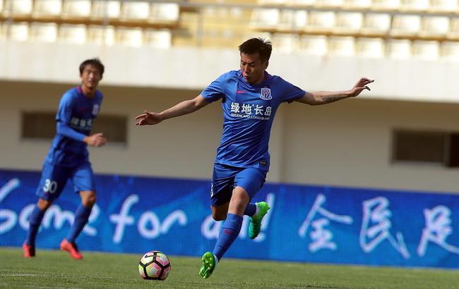 齐沃：要振作和学习，足球和生活总会有转机；伤员周日难复出（齐沃：保持积极学习，足球与人生终会迎来转机；伤员周日恐难复出）