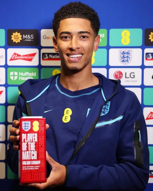 比赛集锦：巴西2-0塞内加尔