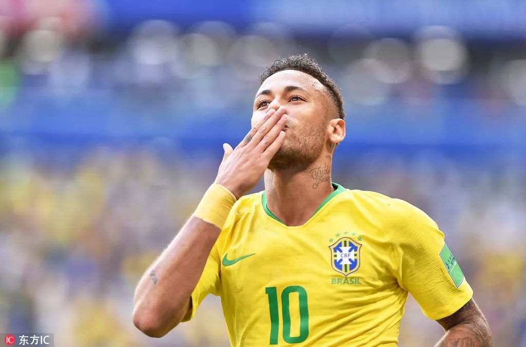 WBC风波升级！克劳福德或失胜利认证，三级别无可争议拳王地位遭挑战